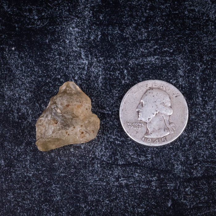 Libyan Desert Glass 7.51 g 24x24x19mm