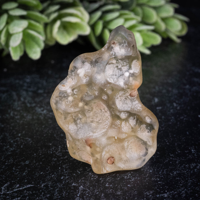 Libyan Desert Glass 7.33 g 34x23x11mm