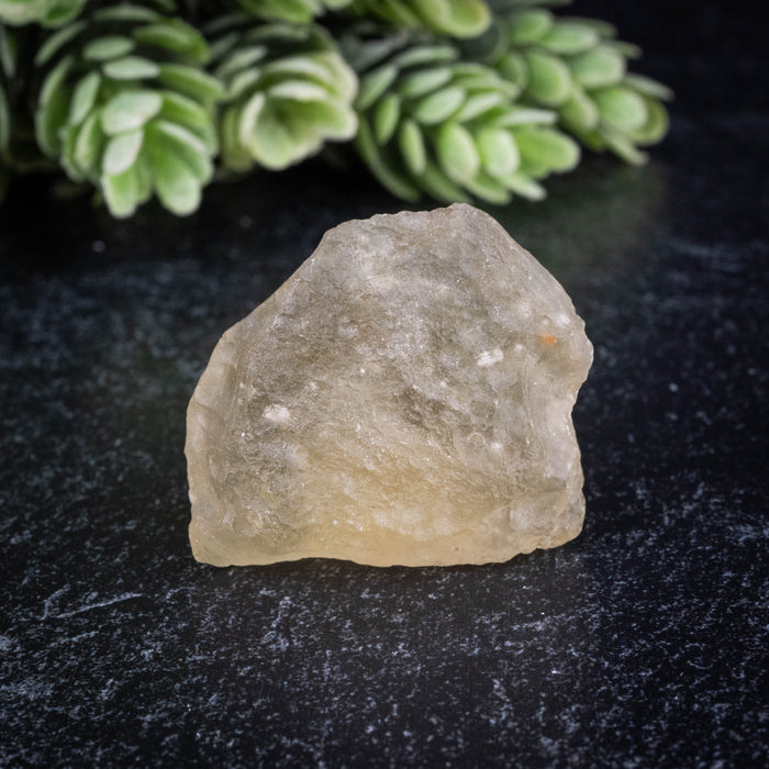 Libyan Desert Glass 12.69 g 31x27x13mm