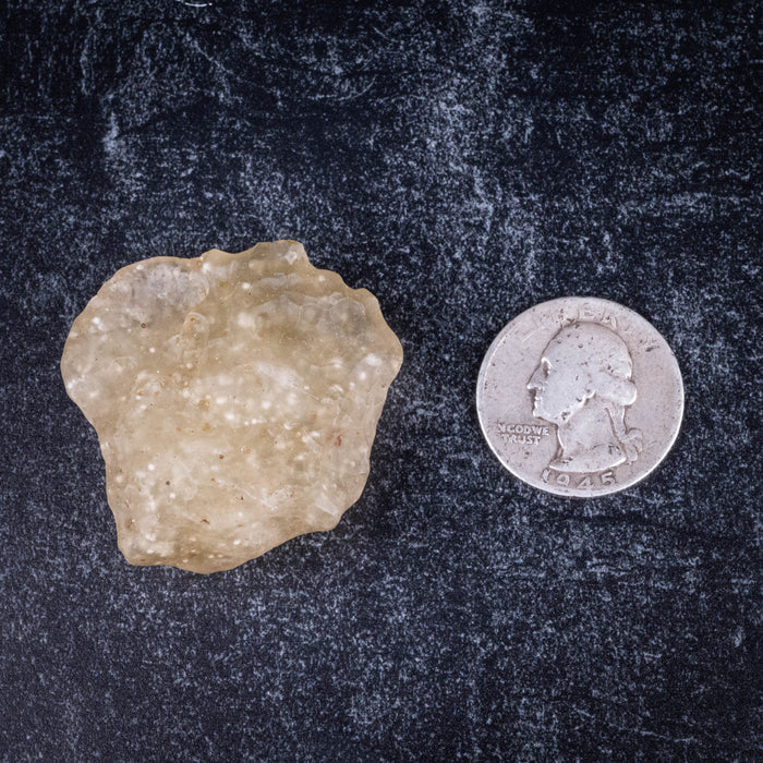 Libyan Desert Glass 24.16 g 38x37x16mm