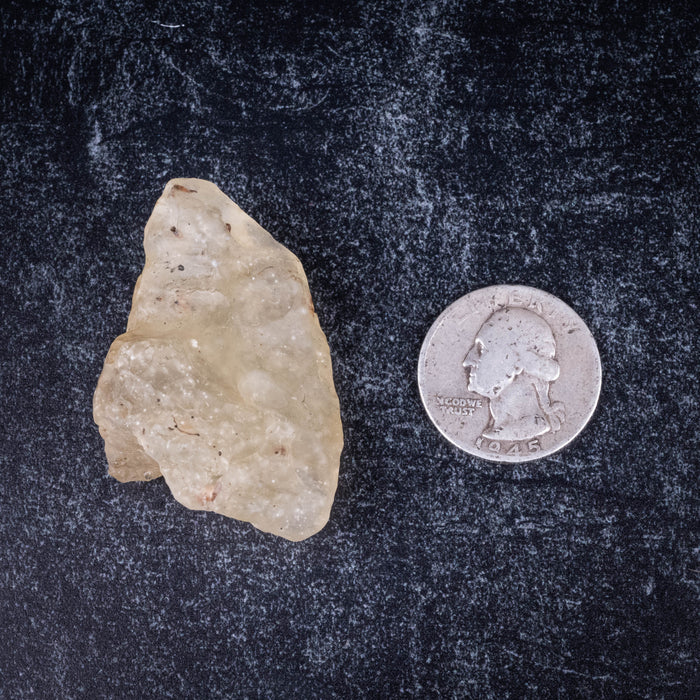 Libyan Desert Glass 26.97 g 47x32x27mm