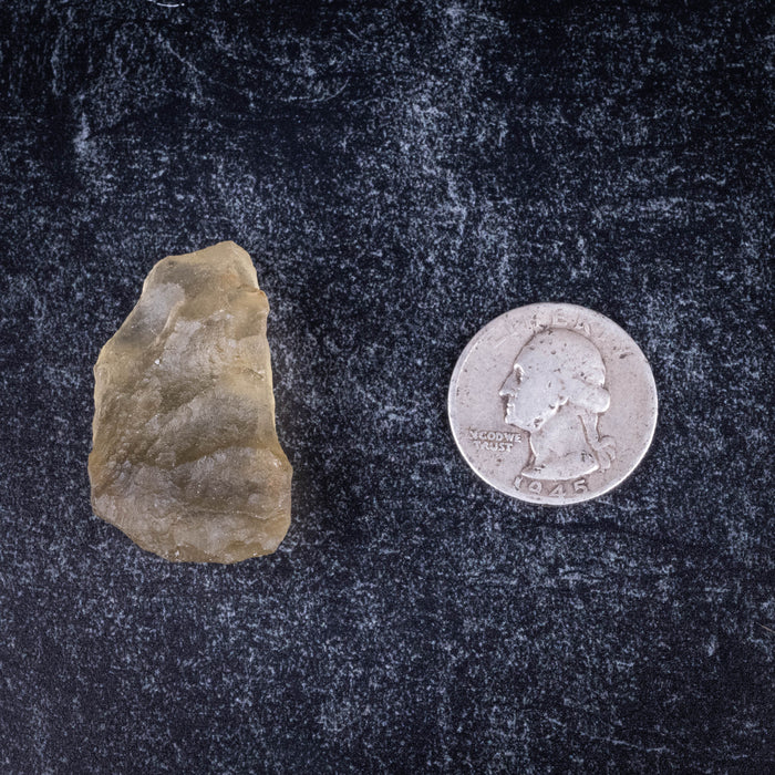 Libyan Desert Glass 16.97 g 40x22x19mm