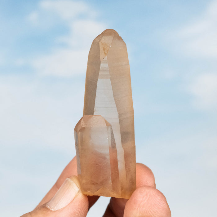 Tangerine Lemurian Seed Quartz Crystal 38 g 66x22mm