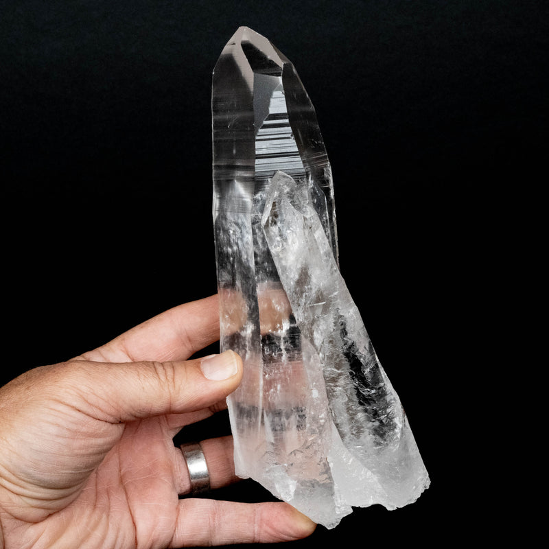 Lemurian Seed Quartz Crystal 830 g 206x81mm