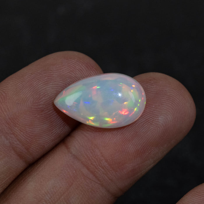 Ethiopian Opal 10.75 ct 19x11x9mm