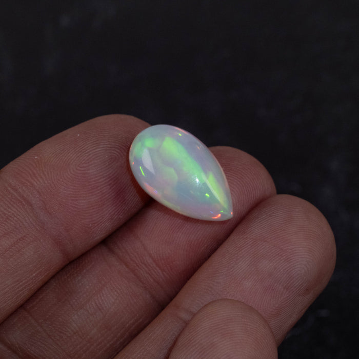 Ethiopian Opal 10.75 ct 19x11x9mm