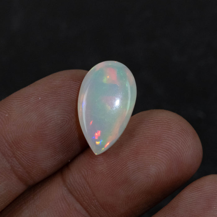 Ethiopian Opal 10.75 ct 19x11x9mm