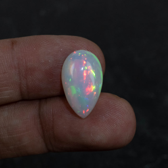 Ethiopian Opal 10.75 ct 19x11x9mm
