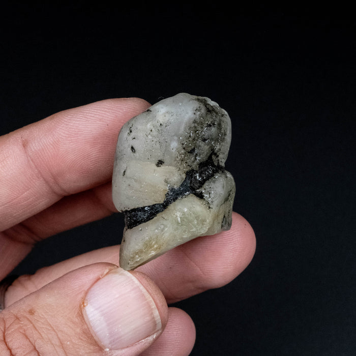 Phenakite 34.85 g 39x31mm