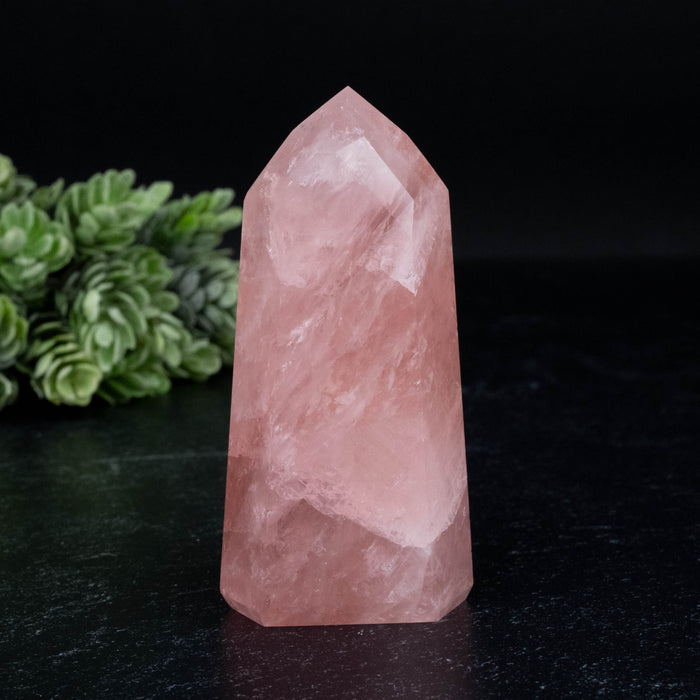 Rose Quartz 141 g 80x39mm