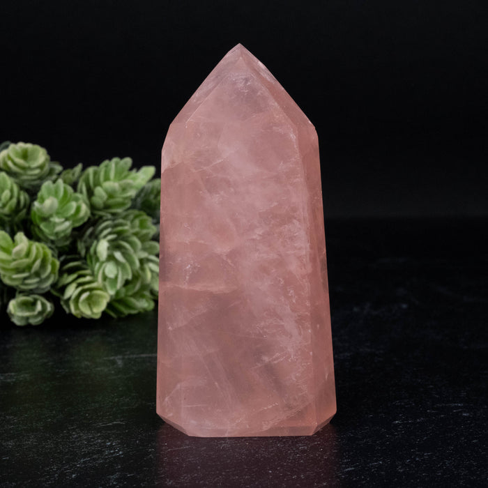 Rose Quartz 193 g 94x44mm