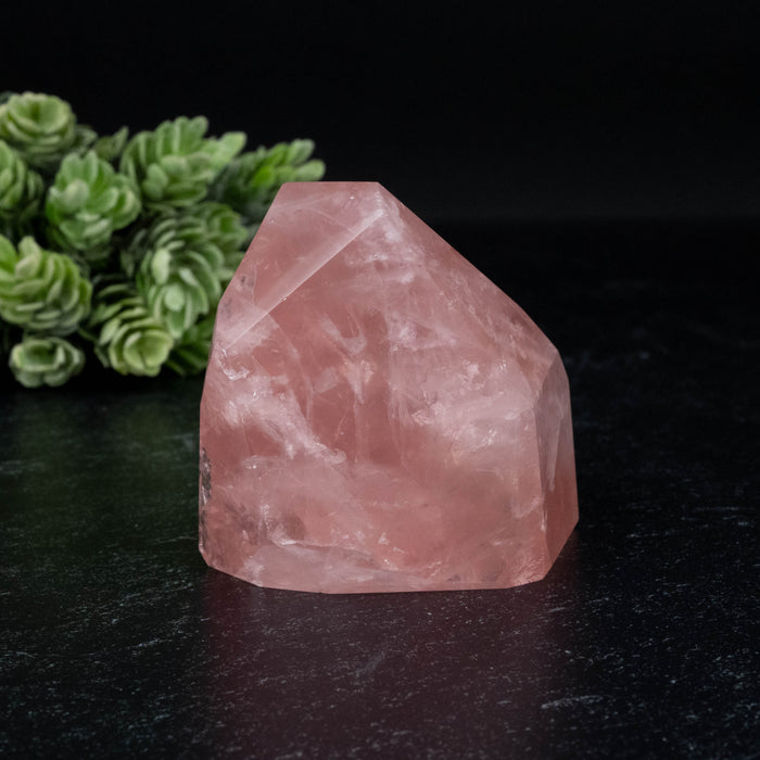 Rose Quartz 201 g 61x60mm