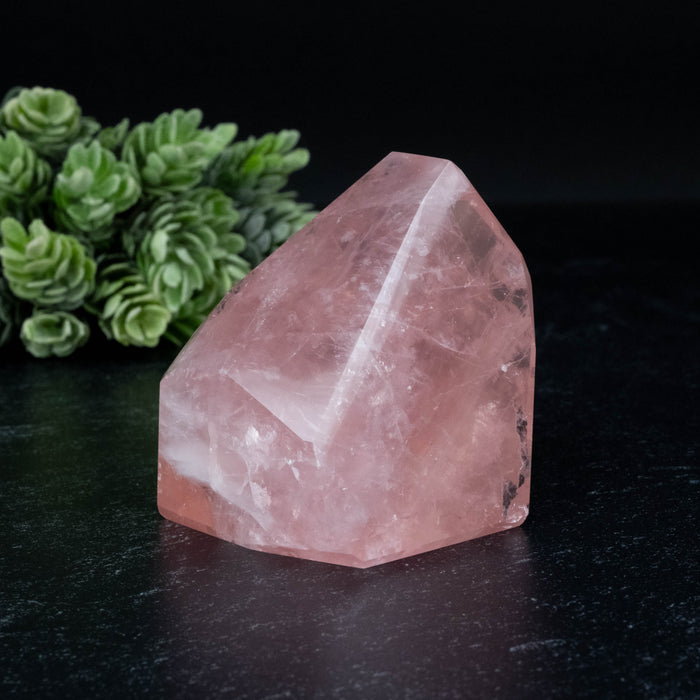 Rose Quartz 201 g 61x60mm