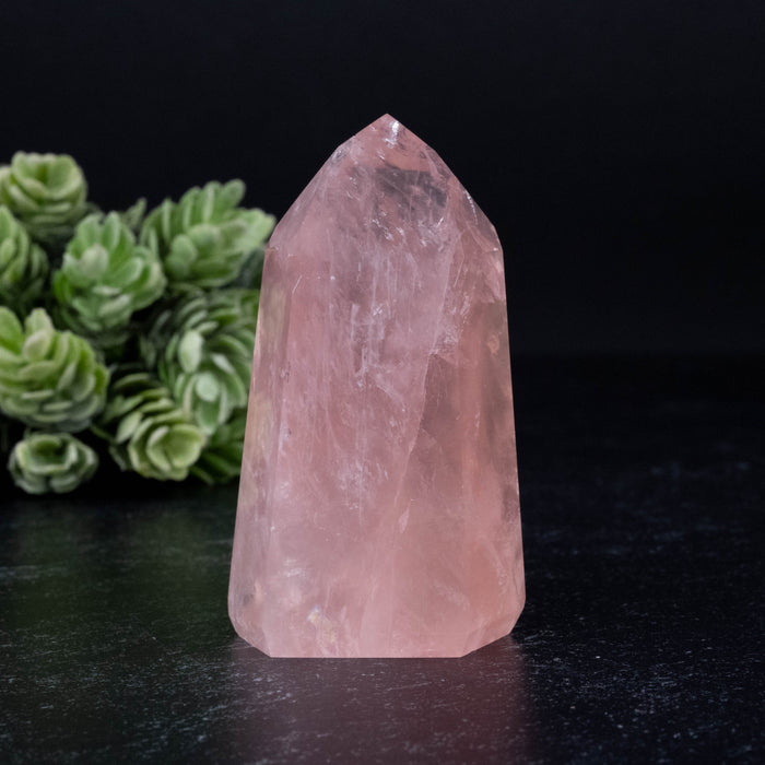 Rose Quartz 97 g 64x37mm