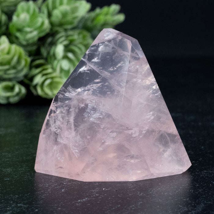 Rose Quartz 47 g 48x43mm
