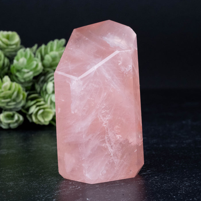 Rose Quartz 120 g 66x39mm