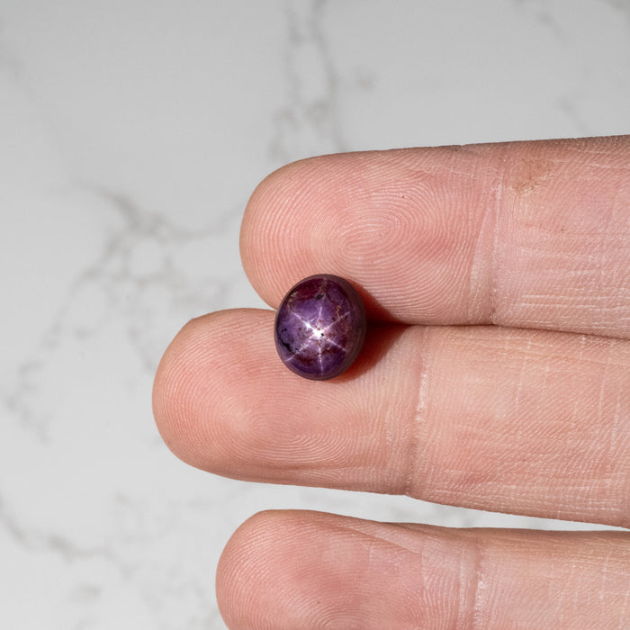 Star Ruby 9.30 ct 10x9mm