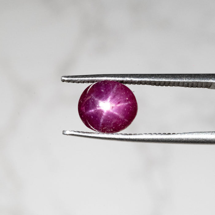 Star Ruby 4.10 ct 8x7mm