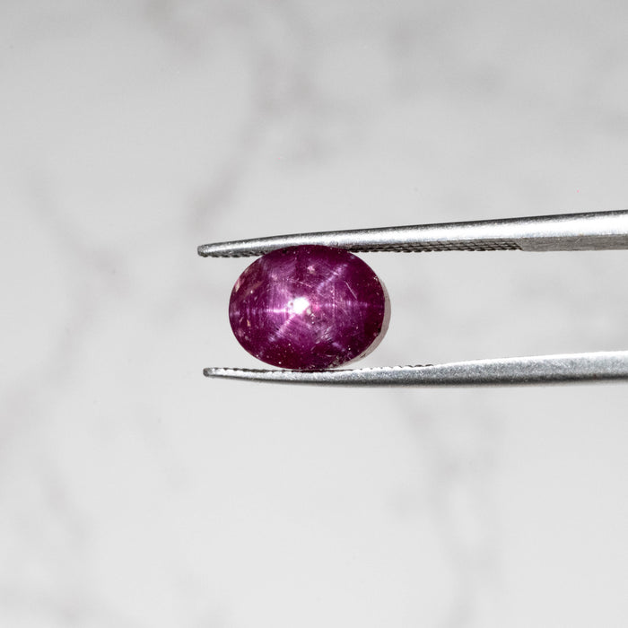 Star Ruby 6.10 ct 9x7mm