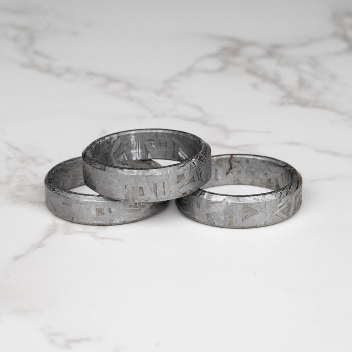Aletai Meteortie Band Ring | Choose Size - InnerVision Crystals