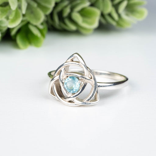 Apatite Ring 4mm Size 10 - InnerVision Crystals