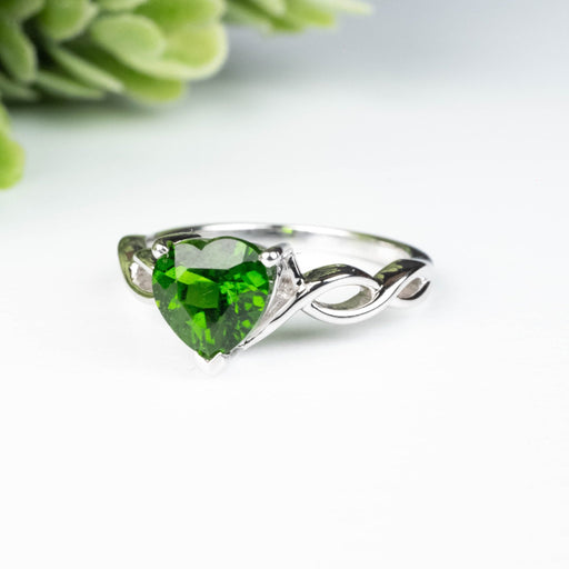 Chrome Diopside Ring 7mm Size 6 - InnerVision Crystals