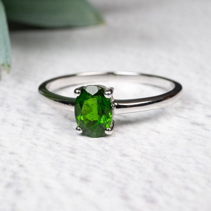 Chrome Diopside Ring 7x5mm size 9 - InnerVision Crystals