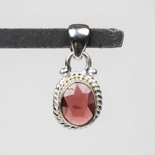 Garnet Pendant 2.11 g 22x10mm .925 Silver - InnerVision Crystals