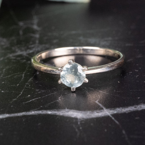 Kyanite Ring 5mm size 9 - InnerVision Crystals