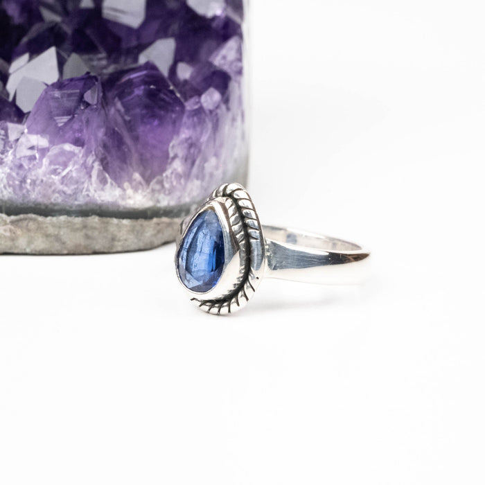 Kyanite Ring 8x5mm Size 4 .925 Silver - InnerVision Crystals