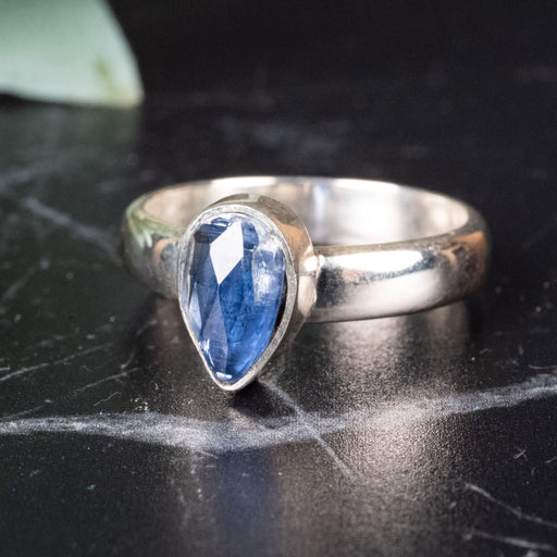 Kyanite Ring 8x5mm size 6 - InnerVision Crystals