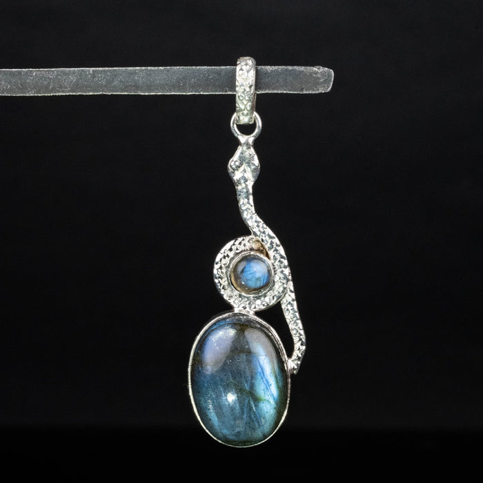 Labradorite Pendant 8.01 g 58x18mm - InnerVision Crystals