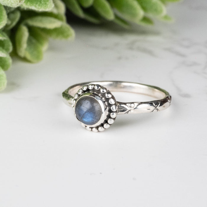 Labradorite Ring 5mm Size 6 - InnerVision Crystals