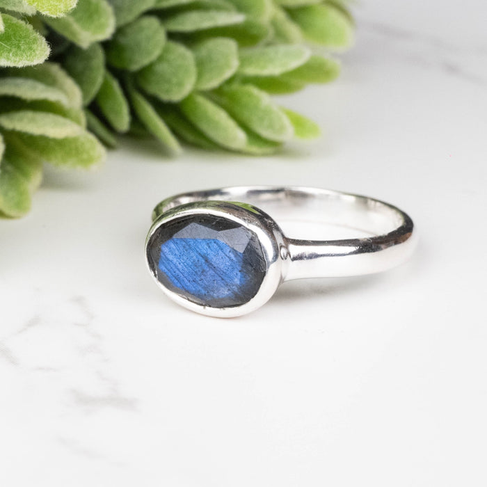 Labradorite Ring 9x7mm Size 9 - InnerVision Crystals