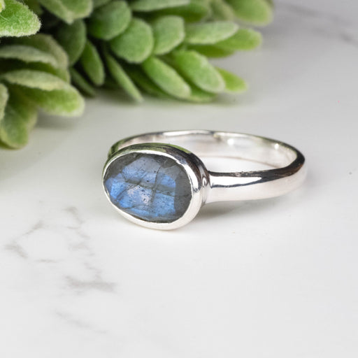 Labradorite Ring 9x7mm Size 9 - InnerVision Crystals