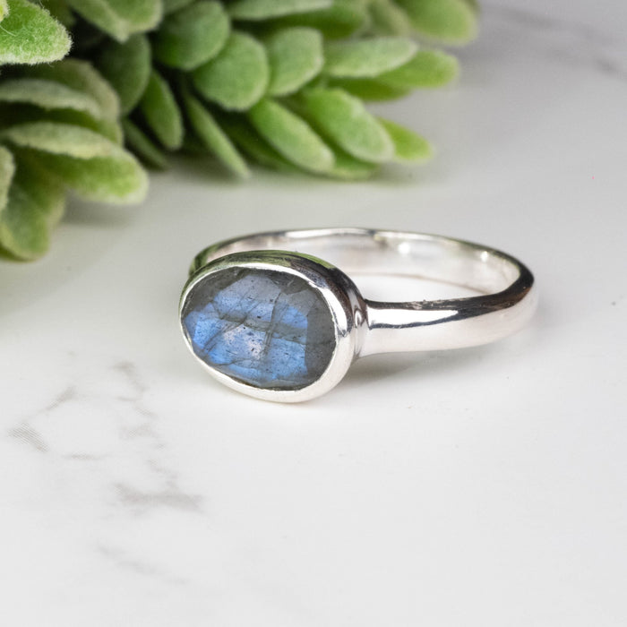 Labradorite Ring 9x7mm Size 9 - InnerVision Crystals
