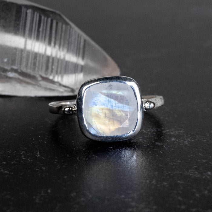Moonstone Ring 8mm Size 9 - InnerVision Crystals