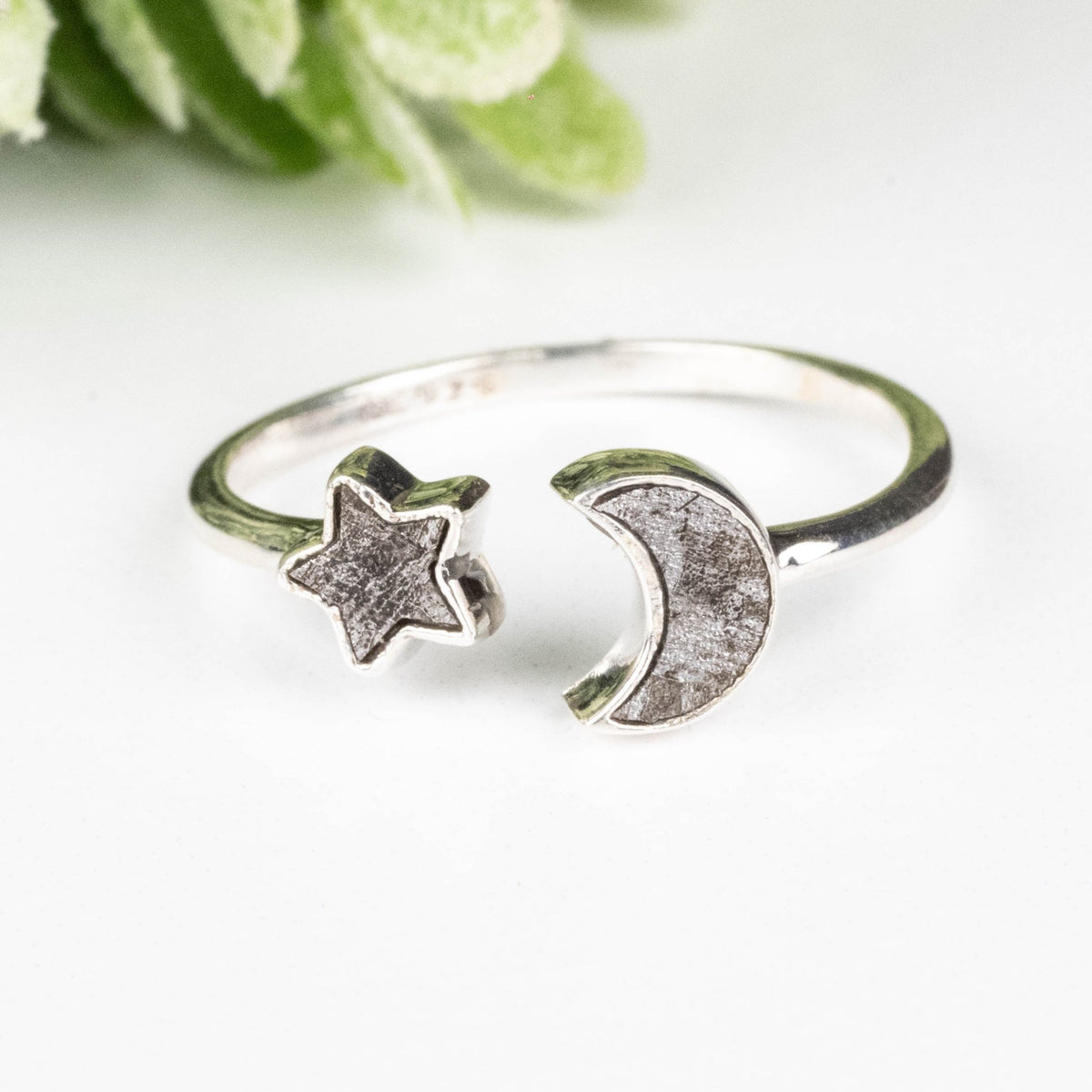 Muonionalusta Meteorite 5/7mm Moon & Star Ring .925 Silver ...