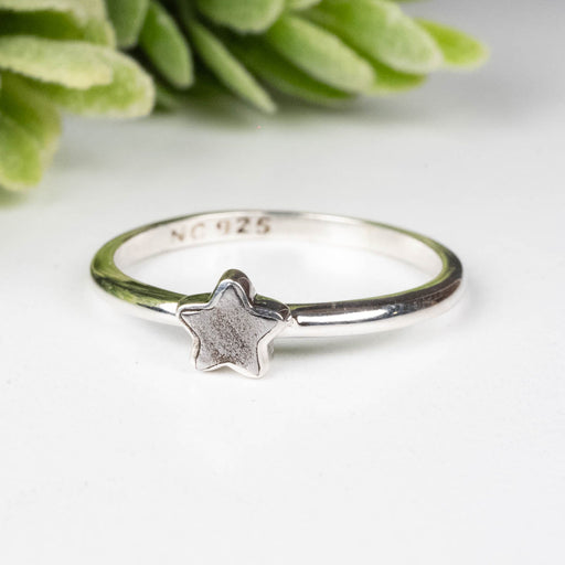 Muonionalusta Meteorite 5mm Star Ring .925 Silver - InnerVision Crystals
