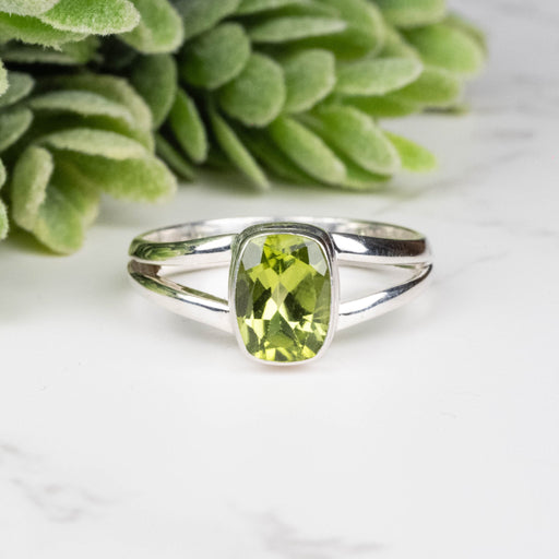 Peridot Ring 7x5mm Size 8 - InnerVision Crystals