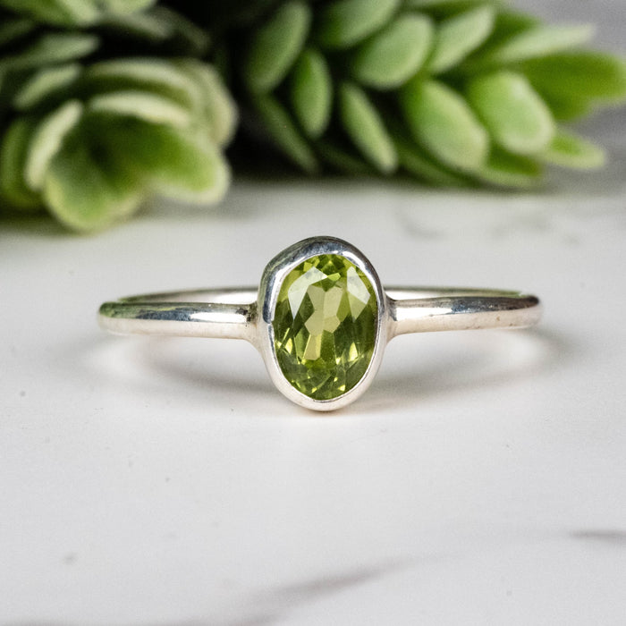 Peridot Ring 8mm Size 8 - InnerVision Crystals