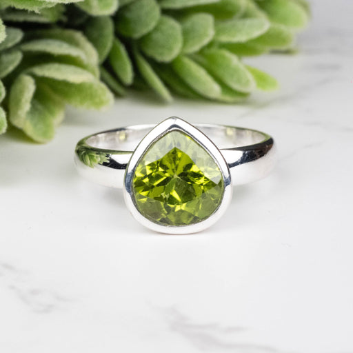 Peridot Ring 9.5mm Size 8 - InnerVision Crystals