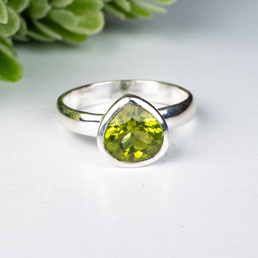 Peridot Ring 9mm Size 10 - InnerVision Crystals