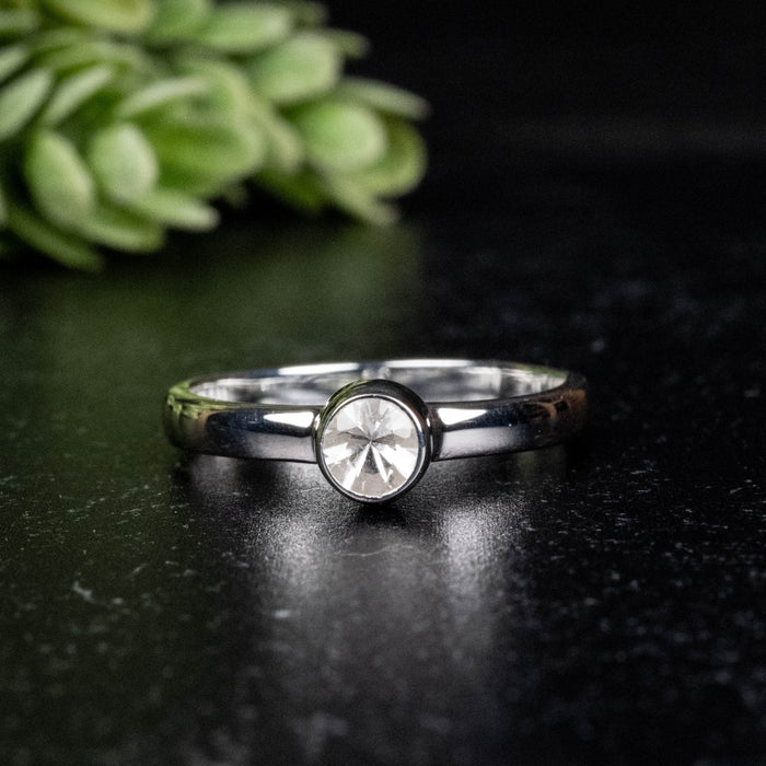 Phenakite Ring 4.5mm 0.35 ct Size 7 - InnerVision Crystals
