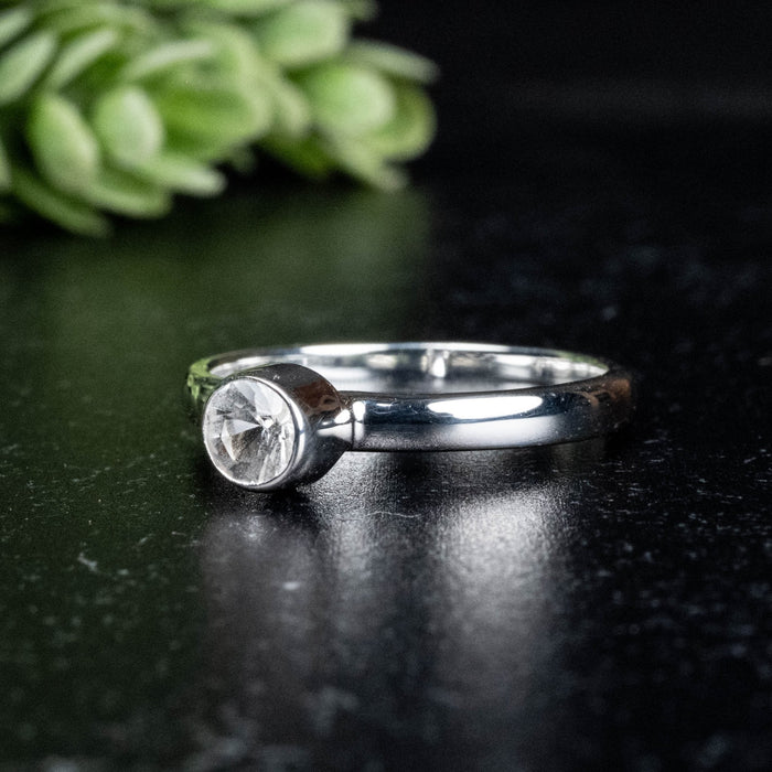 Phenakite Ring 4.5mm 0.37 ct Size 7 - InnerVision Crystals