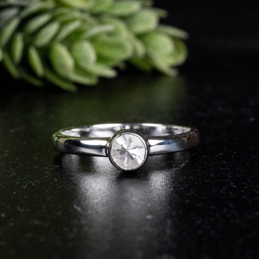 Phenakite Ring 4.5mm 0.37 ct Size 7 - InnerVision Crystals
