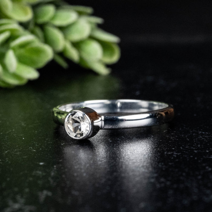 Phenakite Ring 4mm 0.37 ct Size 9 - InnerVision Crystals