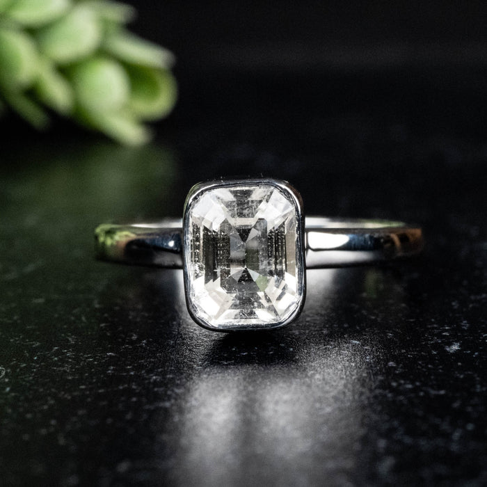 Phenakite Ring 8x6mm 1.86 ct Size 10 - InnerVision Crystals