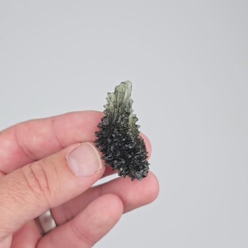 Moldavite Besednice Jezkovna 13.15 g 45x21x19mm AA - InnerVision Crystals