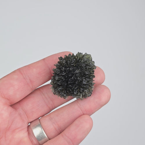 Moldavite Besednice Jezkovna 29.11 g 39x35x23mm A++ - InnerVision Crystals